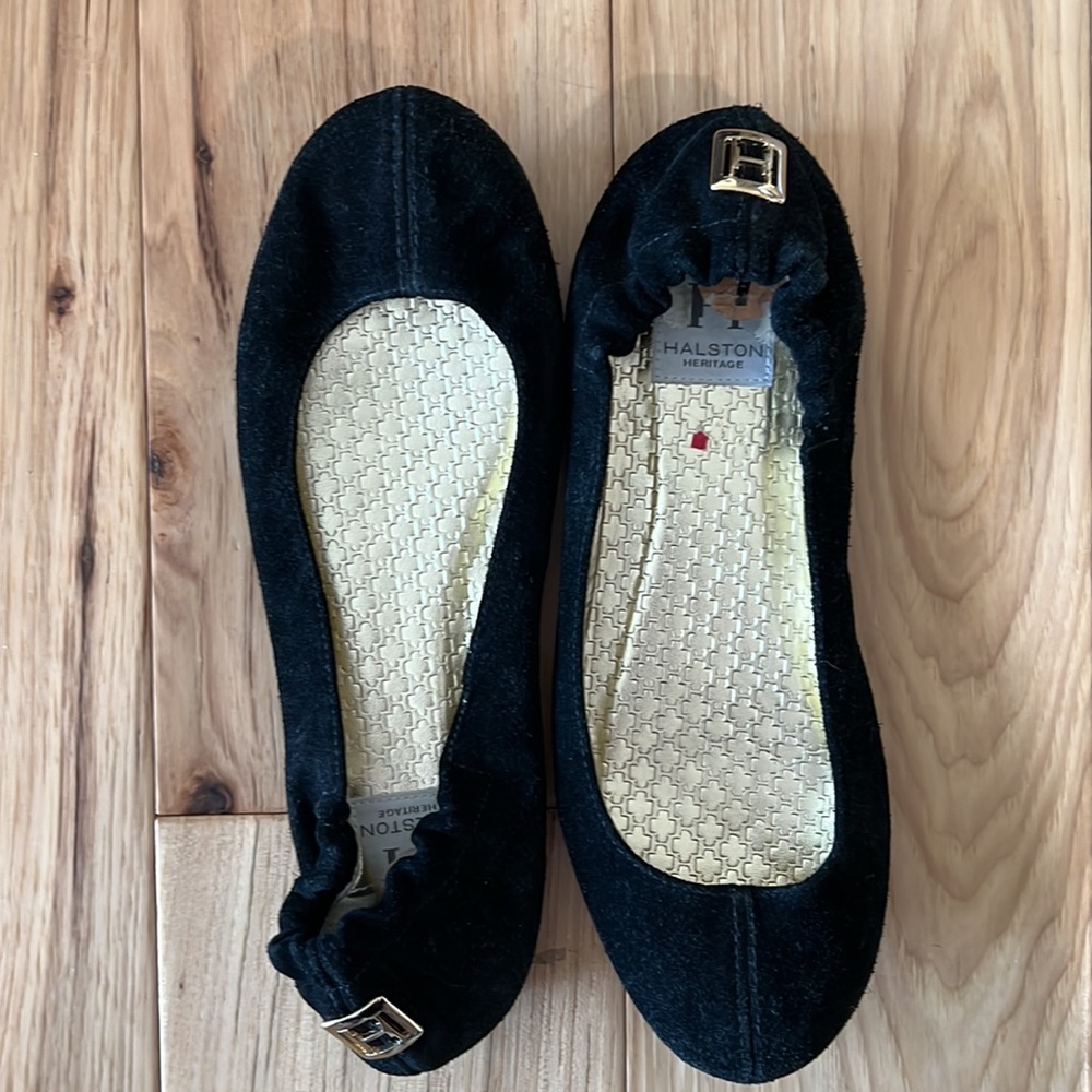 EUC HALSTON Heritage Suede Flats (7)